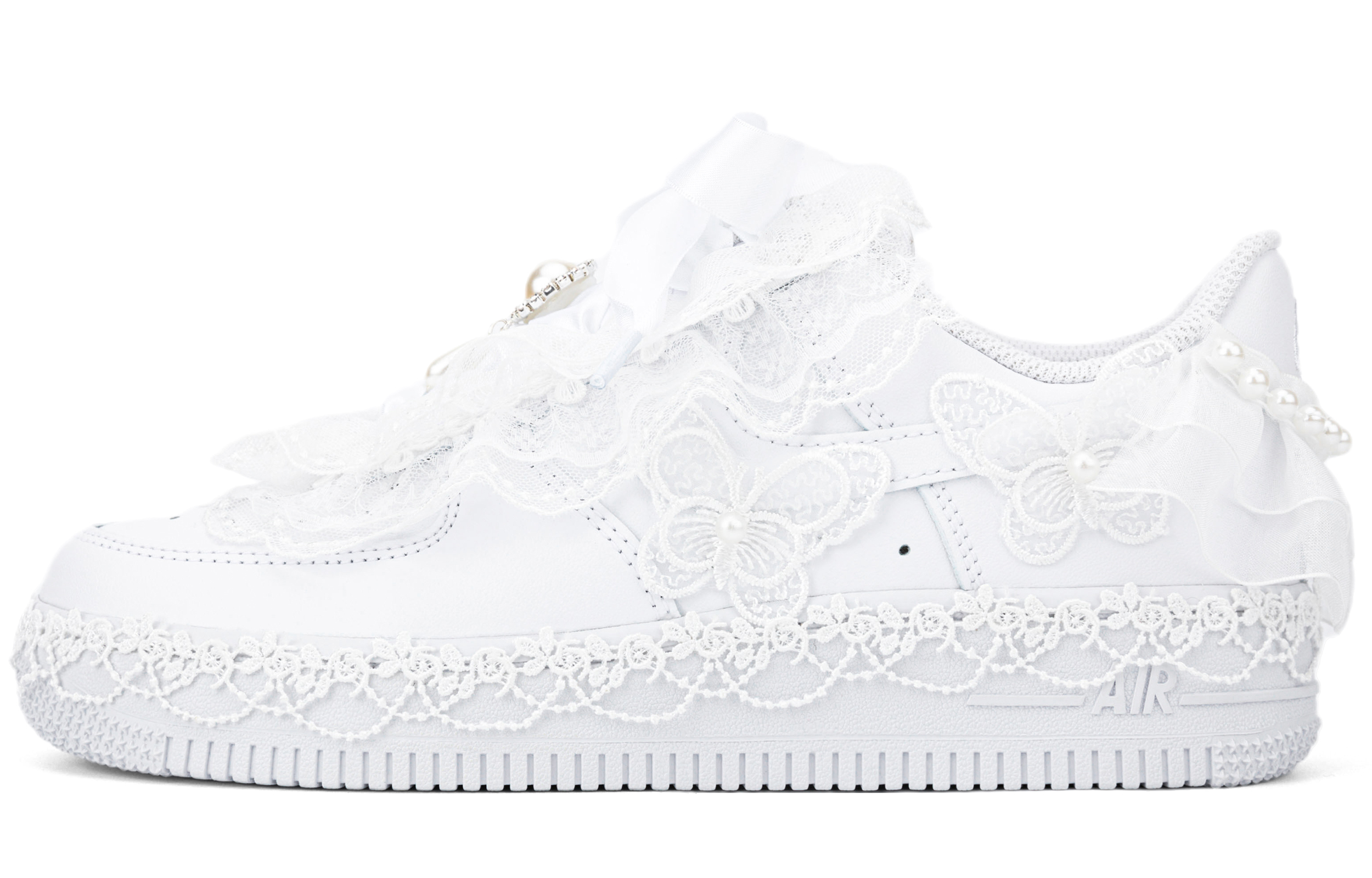 Buy (W) Nike Air Force 1 Low 'Encaje de Boda Perla Mariposa' DD8959-100-469047
