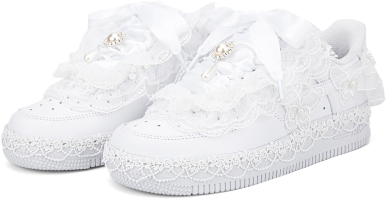 (W) Nike Air Force 1 Low 'Encaje de Boda Perla Mariposa' DD8959-100-469047 Lookbook (W) Nike Air Force 1 Low 'Encaje de Boda Perla Mariposa' DD8959-100-469047