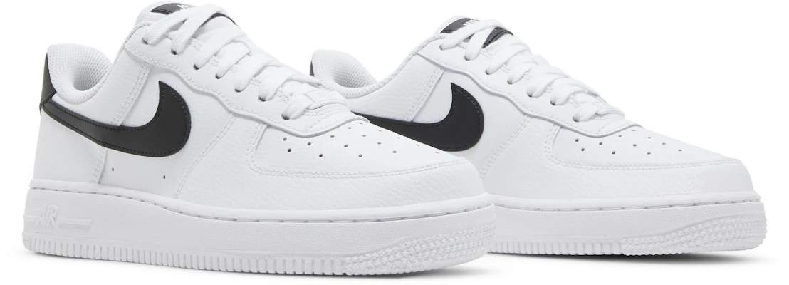 (W) Nike Air Force 1 Low ''Wit Zwart'' DD8959-103 1