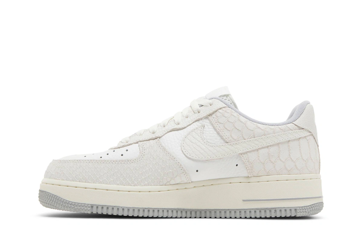 (Women) Nike Air Force 1 Low 'White Python' DX2678-100