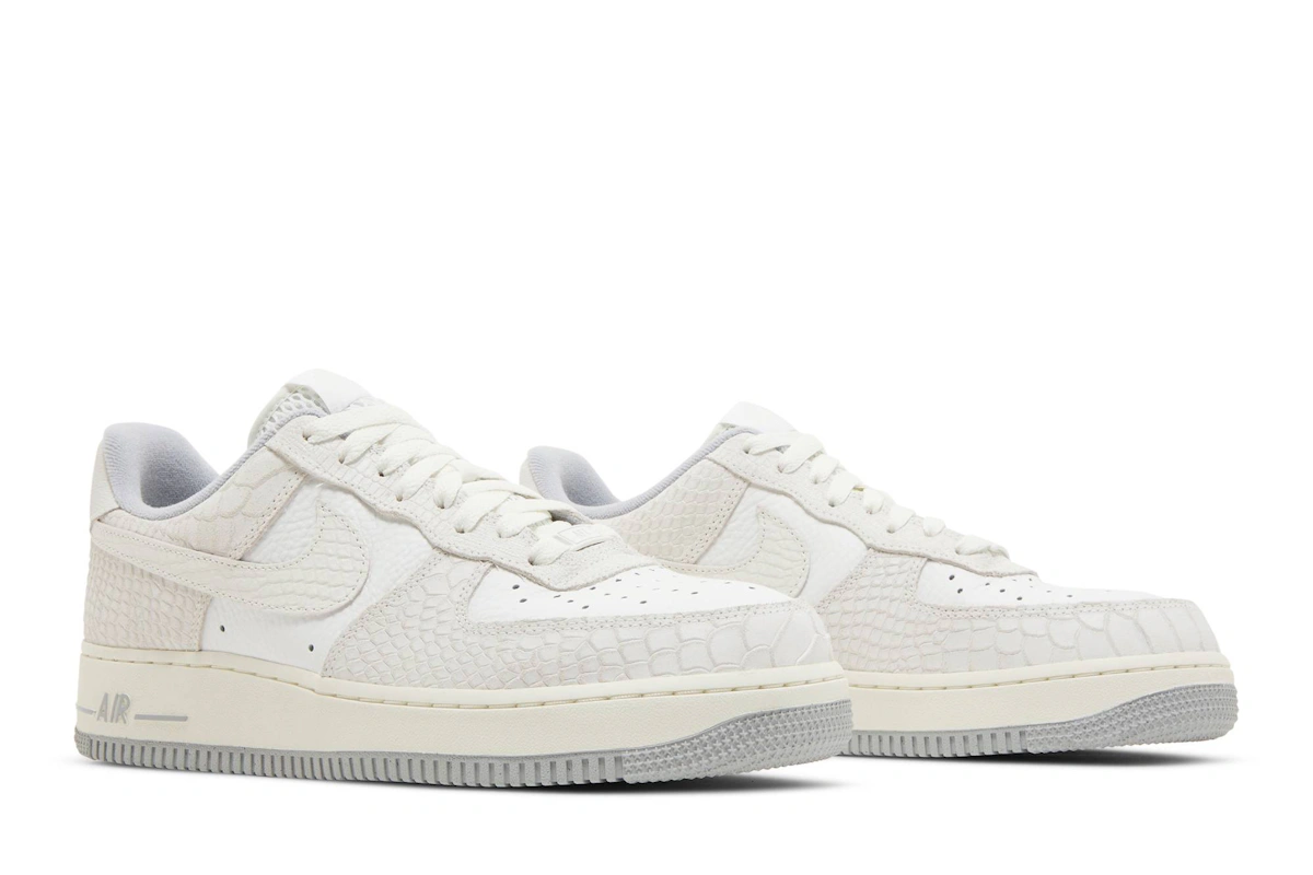 (Women) Nike Air Force 1 Low 'White Python' DX2678-100