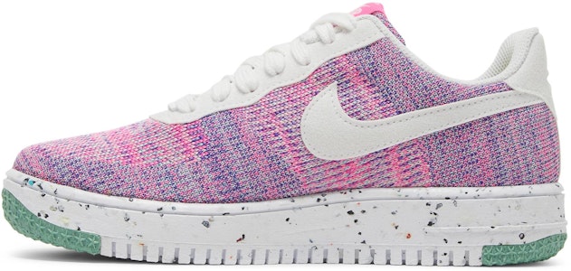 (W) Nike Air Force 1 Low Crater Flyknit 'Fuchsia Glow' Wanita DC7273-500 Lookbook (W) Nike Air Force 1 Low Crater Flyknit 'Fuchsia Glow' Wanita DC7273-500