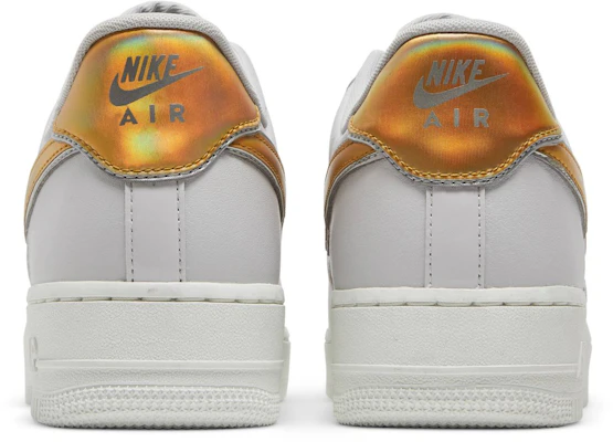 (W) 나이키 에어 포스 1 로우 "메탈릭 플래티넘 골드" AR0642-001 Details for (W) 나이키 에어 포스 1 로우 "메탈릭 플래티넘 골드" AR0642-001