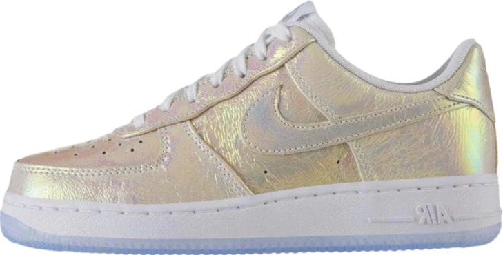 women-nike-air-force-1-low-premium-qs-iridescent-704517-100