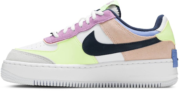 (W) Nike Air Force 1 Low Shadow 'Photon Dust Crimson Tint' Wanita CU8591-001 Lookbook (W) Nike Air Force 1 Low Shadow 'Photon Dust Crimson Tint' Wanita CU8591-001