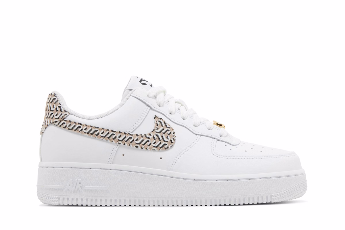(Women) Nike Air Force 1 LX 'United in Victory - White'