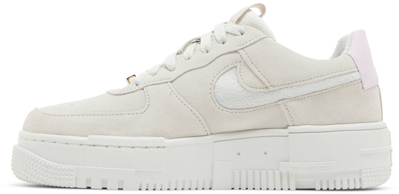 (W) 나이키 에어 포스 1 픽셀 '라이트 본 리갈 핑크' DQ0827-100 Lookbook (W) 나이키 에어 포스 1 픽셀 '라이트 본 리갈 핑크' DQ0827-100