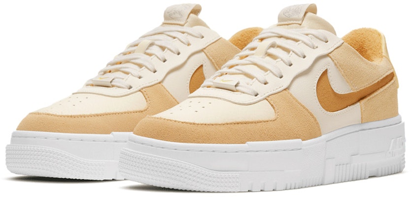 Nike Air Force 1 低筒 Pixel 女款 黃白 板鞋 Lookbook Nike Air Force 1 低筒 Pixel 女款 黃白 板鞋