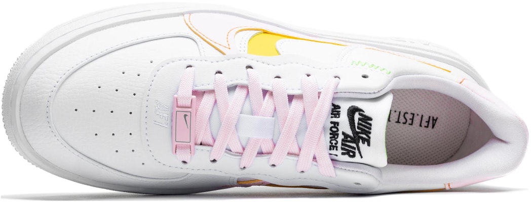 (W) Nike Air Force 1 PLT.AF.ORM 'Putih Mutiara Pink' FJ0737-100 Lookbook (W) Nike Air Force 1 PLT.AF.ORM 'Putih Mutiara Pink' FJ0737-100