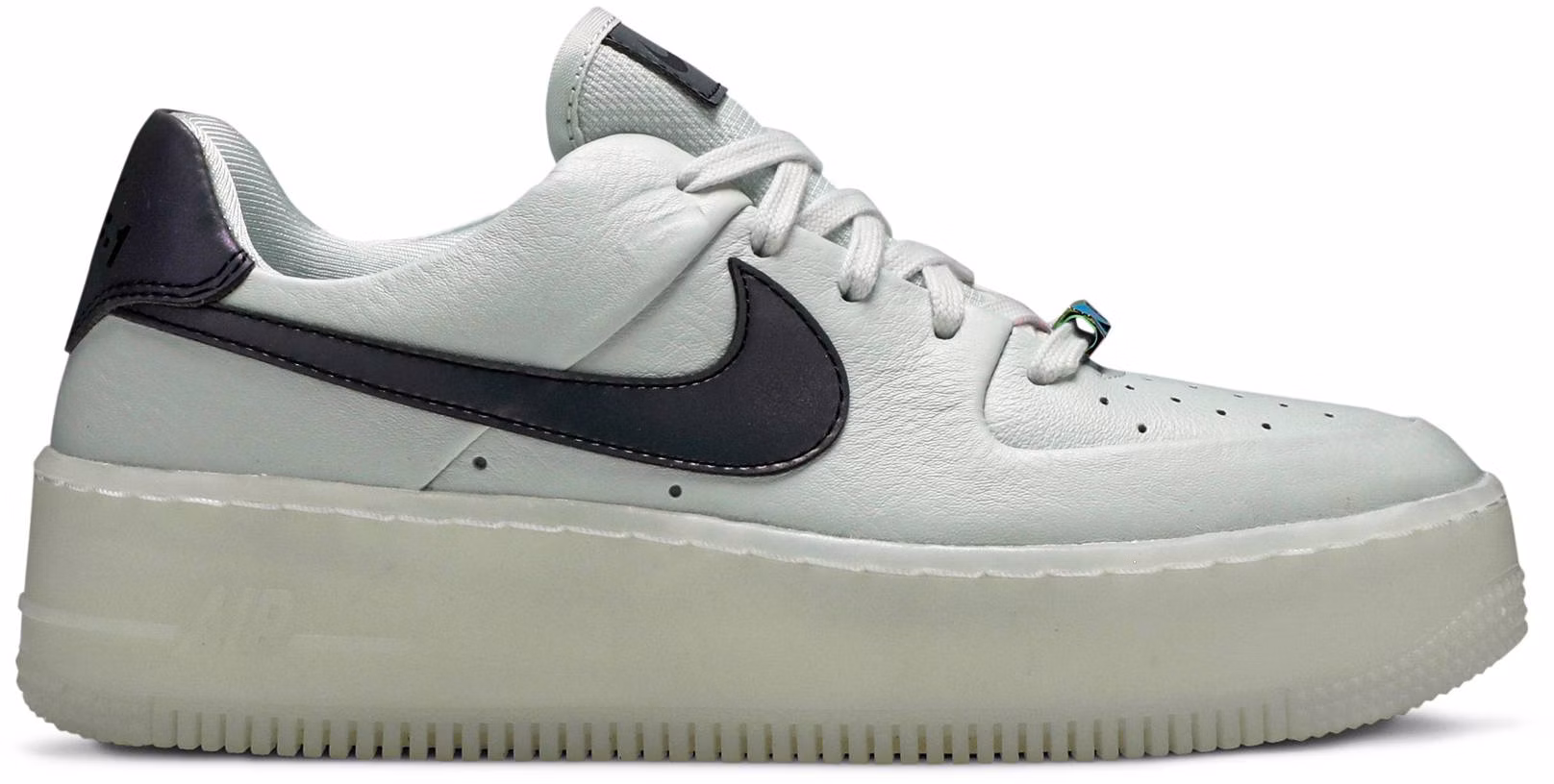 women-nike-air-force-1-sage-low-lx-spruce-aura-ar-5409-003