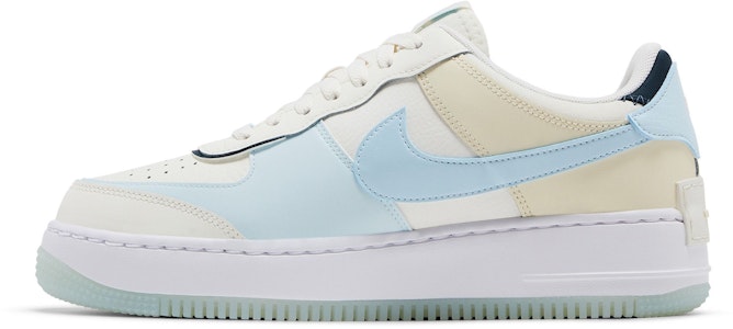 (W) Nike Air Force 1 Shadow 'Glacier Blue' - Biru Glasiar Wanita Sneakers DZ1847-107 Lookbook (W) Nike Air Force 1 Shadow 'Glacier Blue' - Biru Glasiar Wanita Sneakers DZ1847-107
