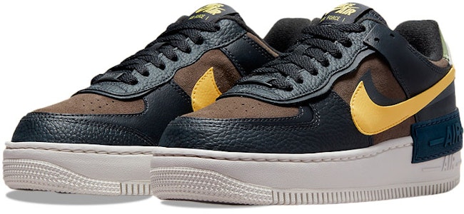 (W) Nike Air Force 1 Shadow 'Off Noir Saturn Gold' Mujer DQ0881-001 Lookbook (W) Nike Air Force 1 Shadow 'Off Noir Saturn Gold' Mujer DQ0881-001