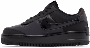 (W) Nike Air Force 1 Shadow 'Triple Black' Lelaki dan Wanita FB7582-001 Lookbook (W) Nike Air Force 1 Shadow 'Triple Black' Lelaki dan Wanita FB7582-001