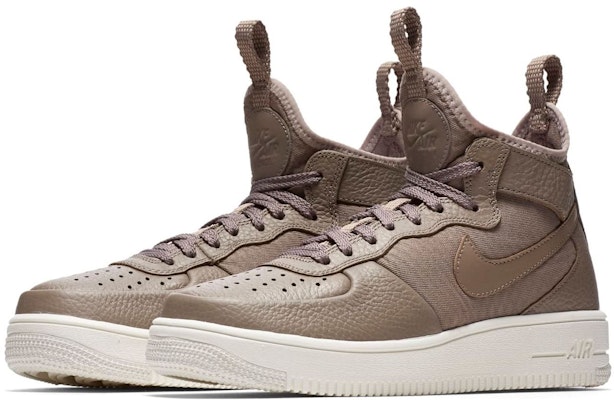 (W) Nike Air Force 1 UltraForce Mid 'Sepia Stone' Piedra Sepia 864025-202 Lookbook (W) Nike Air Force 1 UltraForce Mid 'Sepia Stone' Piedra Sepia 864025-202