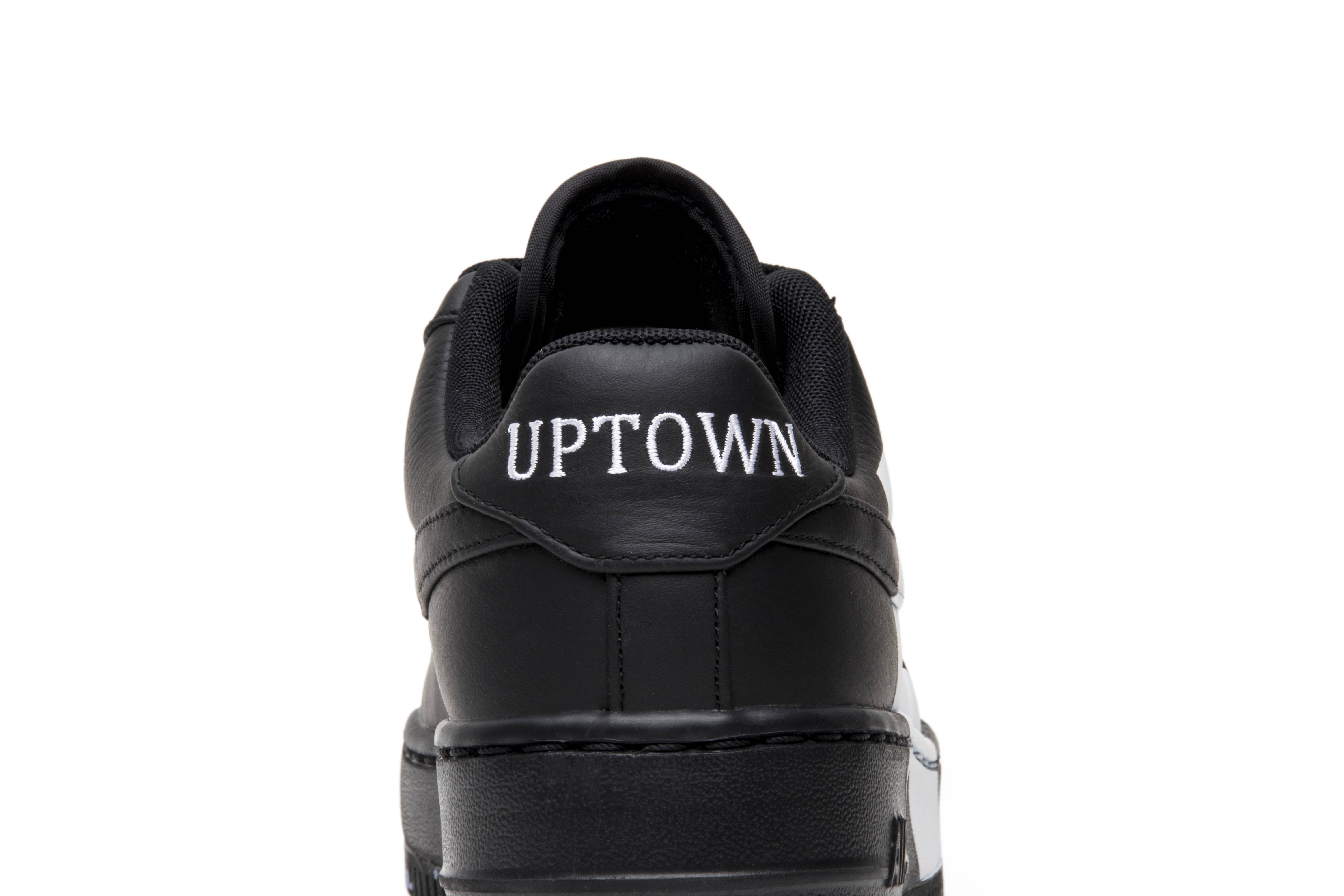 black uptown nike