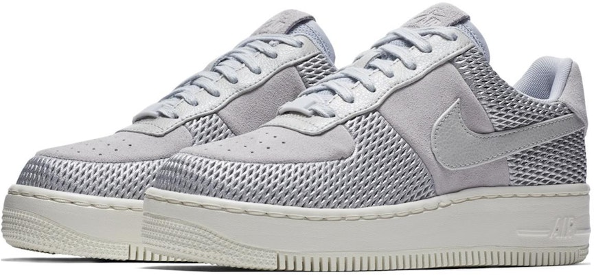 (W) Nike Air Force 1 Upstep Premium 'Metallic Platinum' Edisi Istimewa 917590-001 Lookbook (W) Nike Air Force 1 Upstep Premium 'Metallic Platinum' Edisi Istimewa 917590-001