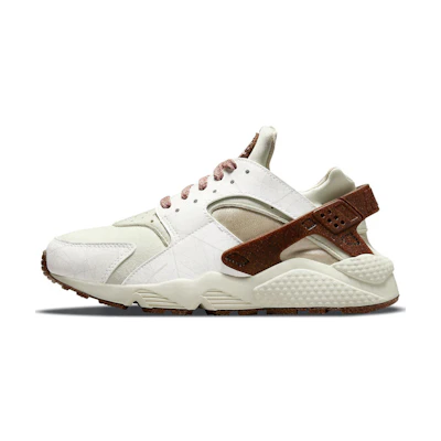 (W) Nike Air Huarache 'Rattan'