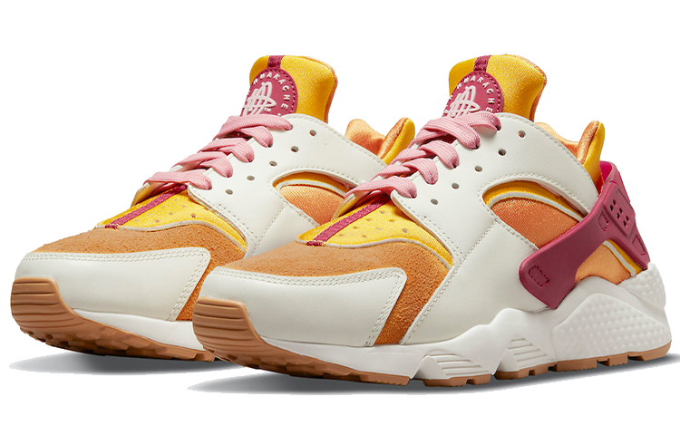 Lookbook (W) 耐克Air Huarache 'Sail Sunset' 复古休闲鞋 DO6720-100