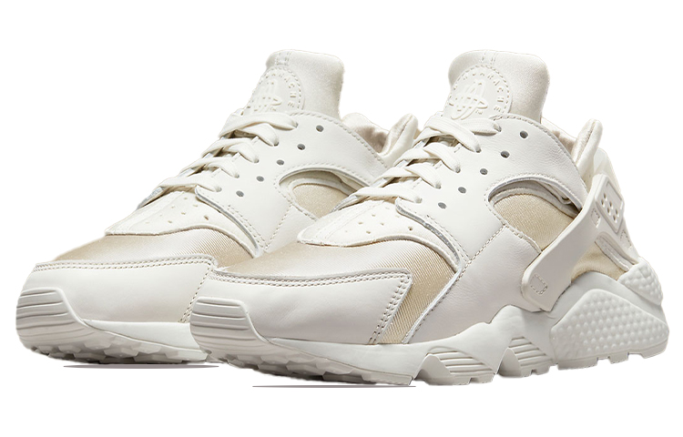 Lookbook (W) Nike Air Huarache 'Triple Sail' Putih Polos DQ0916-001