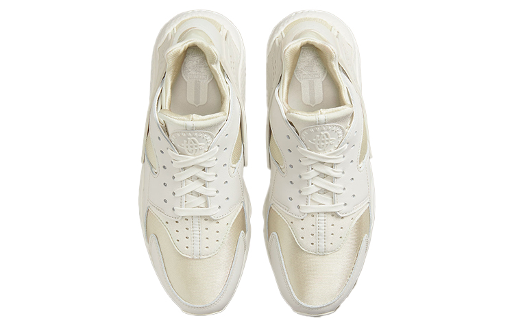 Shop (W) Nike Air Huarache 'Triple Sail' Putih Polos DQ0916-001