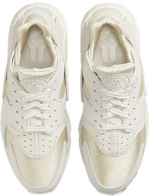 (W) Nike Air Huarache 'Triple Sail' Putih Polos DQ0916-001 Shop (W) Nike Air Huarache 'Triple Sail' Putih Polos DQ0916-001