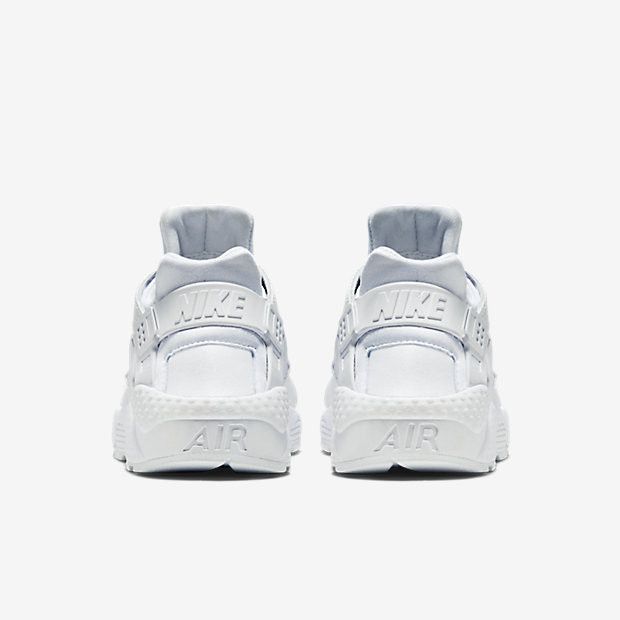 Order (W) Nike Air Huarache ''Blanc'' 683818-100