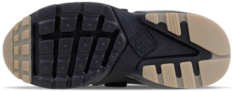 耐吉 Huarache City 中幫 跑步鞋 女款 黑色 Details for 耐吉 Huarache City 中幫 跑步鞋 女款 黑色