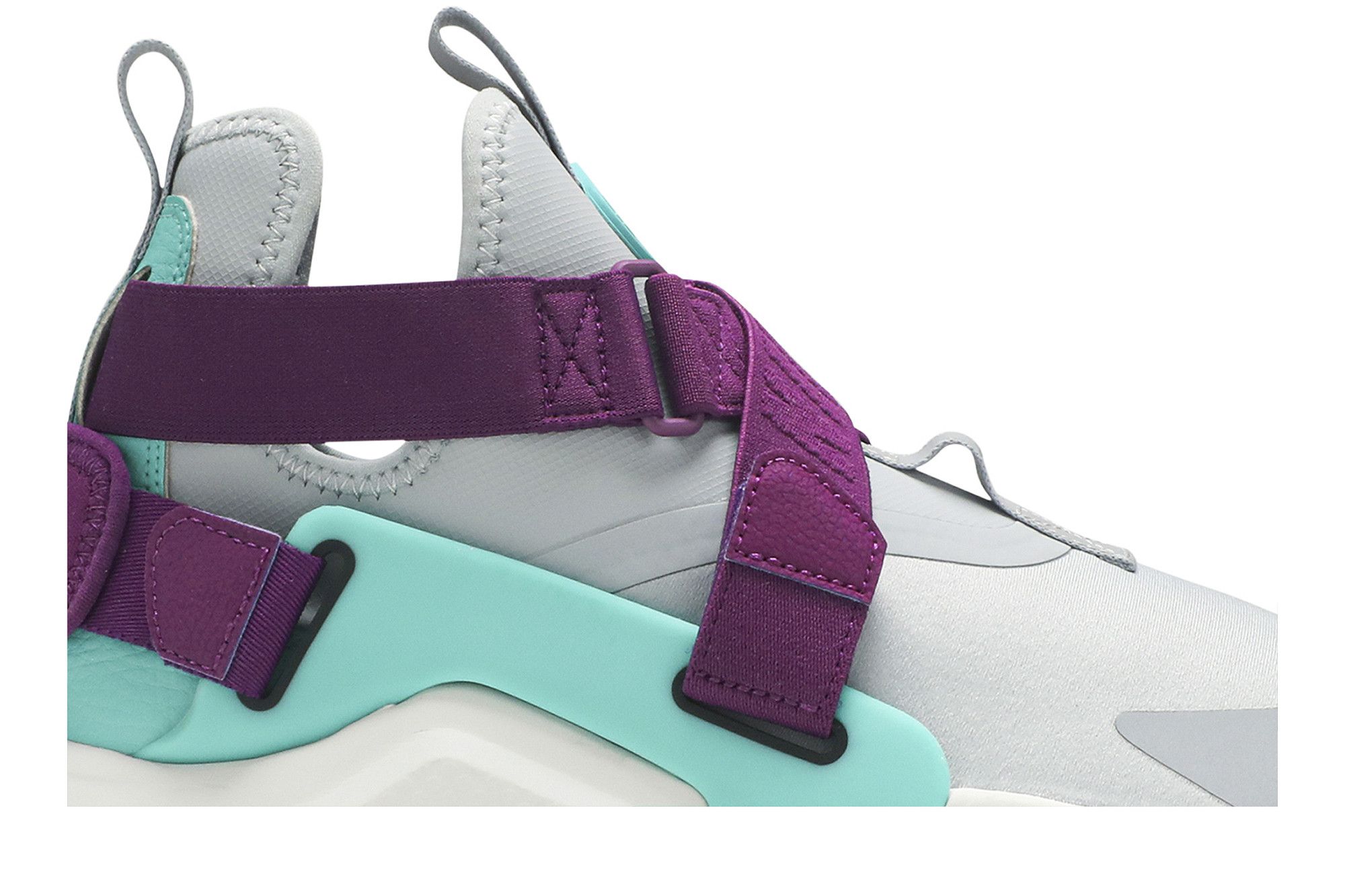 Order (W) Nike Air Huarache City 'Gris Lobo' AH6787-006