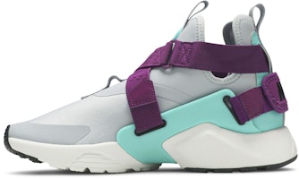 (W) Nike Air Huarache City 'Abu Serigala' AH6787-006 Lookbook (W) Nike Air Huarache City 'Abu Serigala' AH6787-006