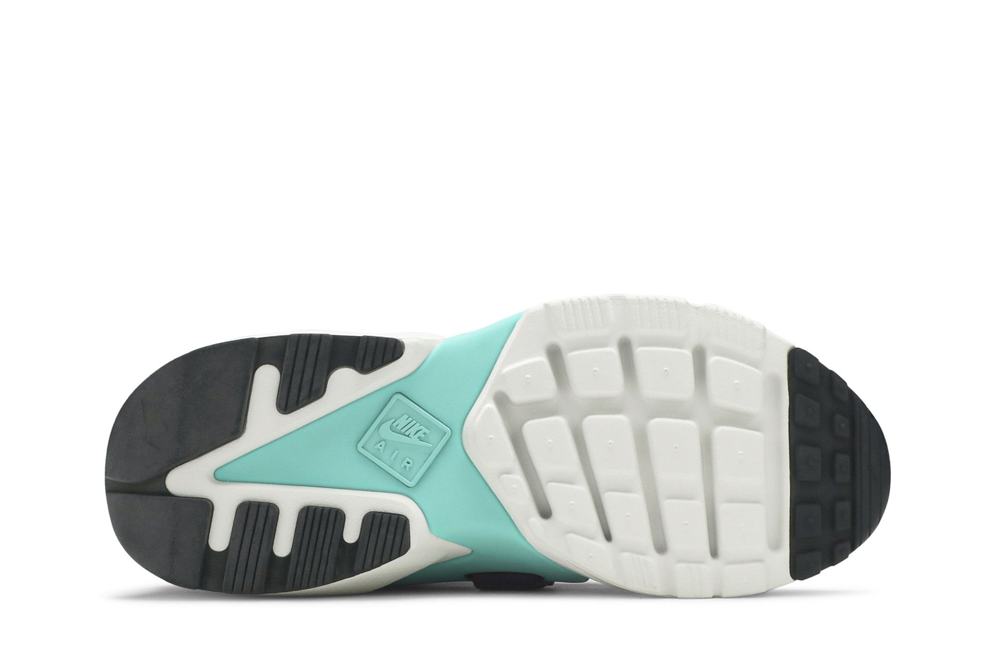 Shop (W) Nike Air Huarache City 'Gris Lobo' AH6787-006