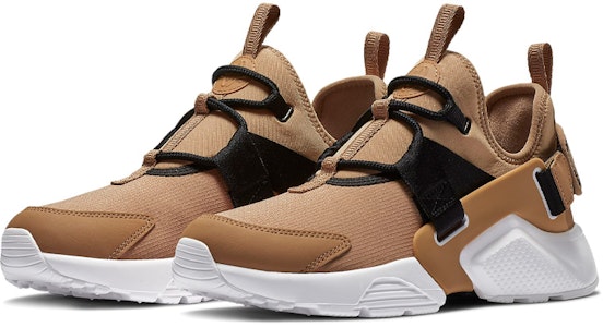 (W) Nike Air Huarache City Low 'Praline' Sepatu Sneakers Wanita AH6804-200 Lookbook (W) Nike Air Huarache City Low 'Praline' Sepatu Sneakers Wanita AH6804-200
