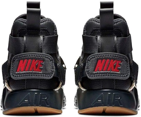 (W) 나이키 에어 허라취 시티 유틸리티 프리미엄 'N7' (Nike Air Huarache City 유틸리티 프리미엄 'N7') AT6170-001 Lookbook (W) 나이키 에어 허라취 시티 유틸리티 프리미엄 'N7' (Nike Air Huarache City 유틸리티 프리미엄 'N7') AT6170-001