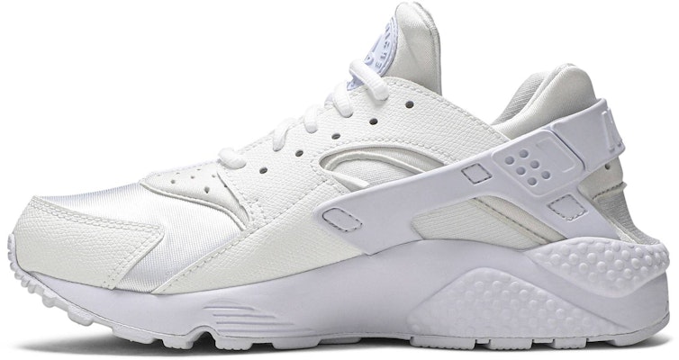 (Women) Nike Air Huarache Run 'Triple White' 634835-108 Lookbook (Women) Nike Air Huarache Run 'Triple White' 634835-108