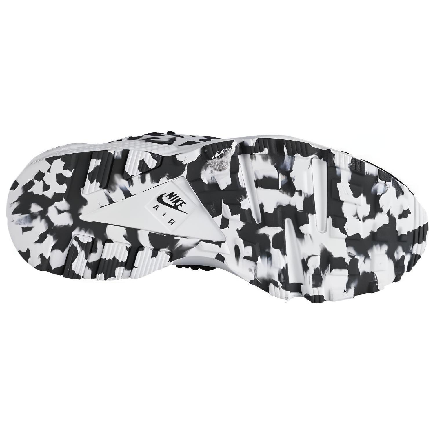 Shop (W) Nike Air Huarache Run SE 'Hitam Putih' 859429-003