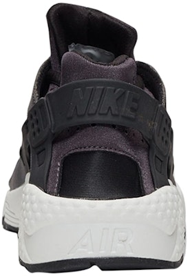 (W) Nike Air Huarache Run SE 'Hematita Metálica' 859429-001 Lookbook (W) Nike Air Huarache Run SE 'Hematita Metálica' 859429-001