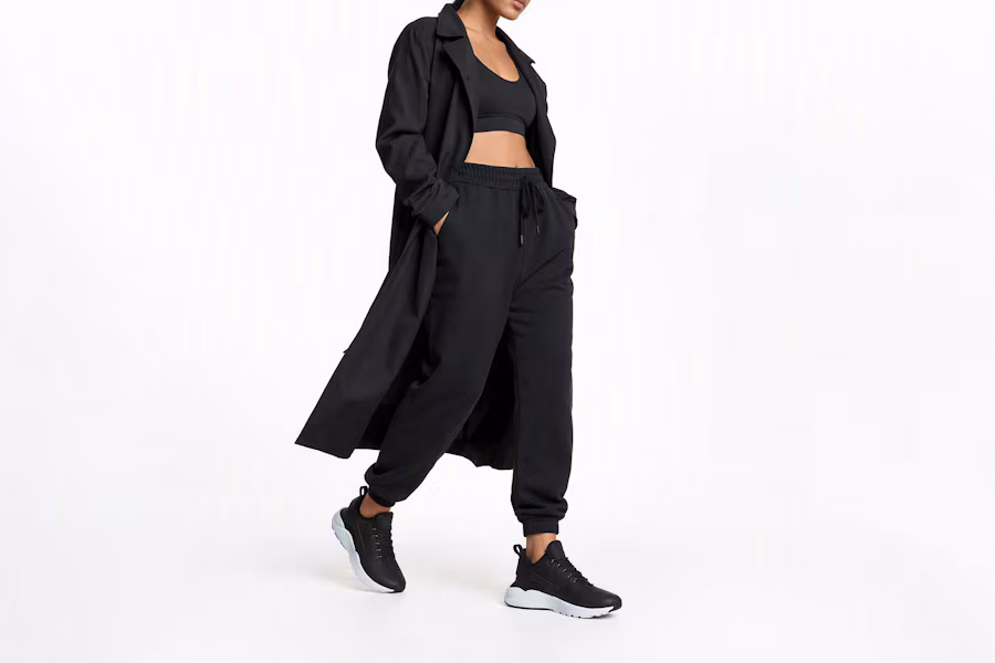 Nike Huarache Run Ultra Premium 復古 低筒 跑步鞋 女款 黑白 Order Nike Huarache Run Ultra Premium 復古 低筒 跑步鞋 女款 黑白