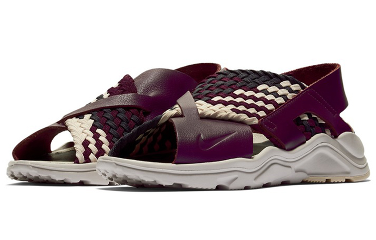 Lookbook (W) Nike Air Huarache Ultra 'Bordeaux' Sepatu Sneakers Merah Marun 885118-604