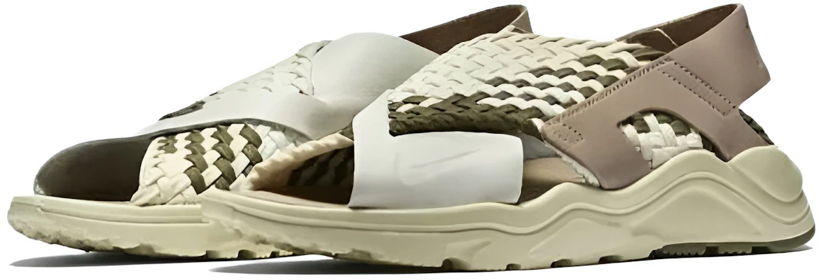 (W) ナイキ エア ハラチ ウルトラ サンダル 885118-201 Lookbook (W) ナイキ エア ハラチ ウルトラ サンダル 885118-201