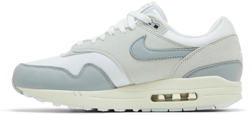 (W) Nike Air Max 1 '87 'Pure Platinum' Lelaki & Wanita Sneakers. HF0026-001 Lookbook (W) Nike Air Max 1 '87 'Pure Platinum' Lelaki & Wanita Sneakers. HF0026-001