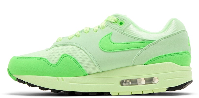(W) Nike Air Max 1 '87 'Vapor Green' Hijau Vapor HJ7329-376 Lookbook (W) Nike Air Max 1 '87 'Vapor Green' Hijau Vapor HJ7329-376