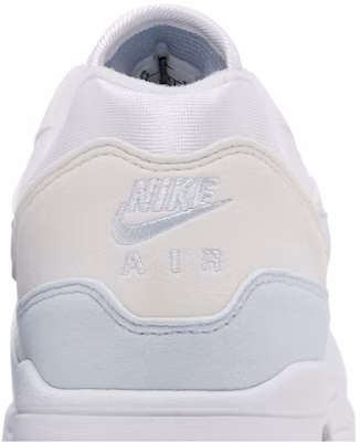 (W) Nike Air Max 1 'Football Grey' Abu-Abu Sepak Bola DZ2628-105 Sizing (W) Nike Air Max 1 'Football Grey' Abu-Abu Sepak Bola DZ2628-105