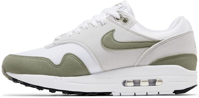 (W) ナイキ エア マックス 1 'ライトアーミー' DZ2628-112 Lookbook (W) ナイキ エア マックス 1 'ライトアーミー' DZ2628-112