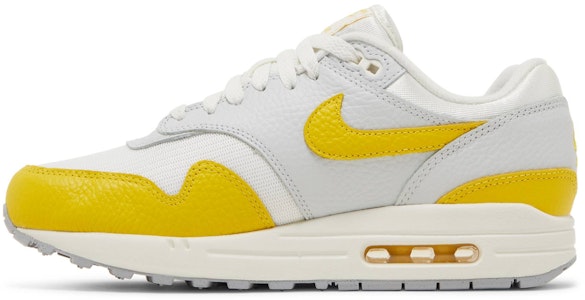 (女性)Nike Air Max 1 ‘Tour Yellow’(WMNS)DX2954-001 Lookbook (女性)Nike Air Max 1 ‘Tour Yellow’(WMNS)DX2954-001