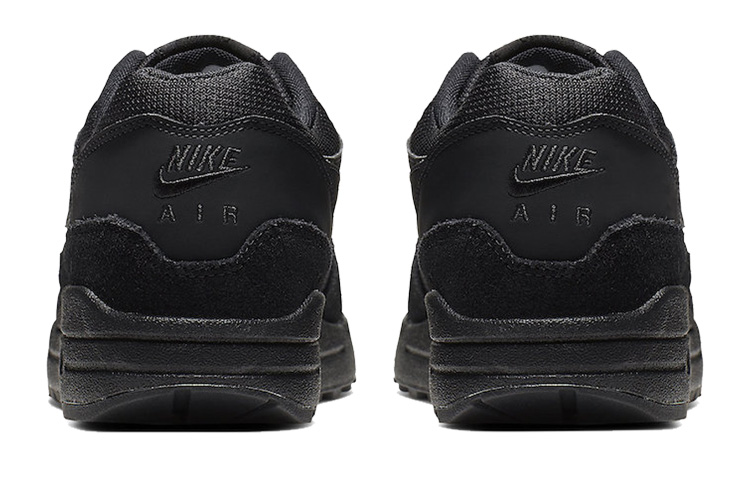 Shop (W) Nike Air Max 1 'Triple Black' Hitam Seluruhnya 319986-045