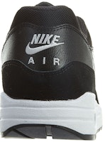 (W) Nike Air Max 1 Essential 'Hitam Putih' 599820-022 Shop (W) Nike Air Max 1 Essential 'Hitam Putih' 599820-022