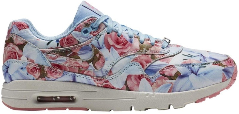 air-max-1-paris-city-collection-w