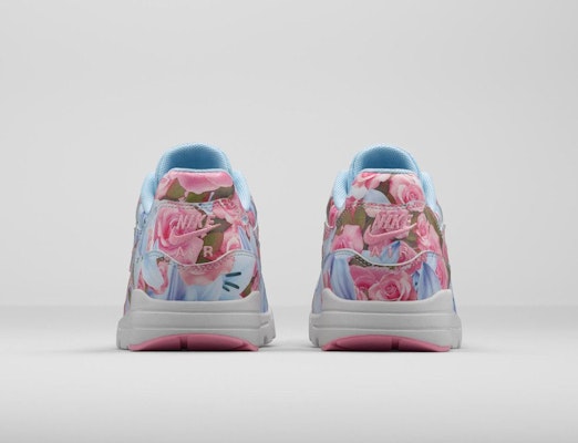 (W) Nike Air Max 1 Koleksi Kota Paris 747105-400 Lookbook (W) Nike Air Max 1 Koleksi Kota Paris 747105-400