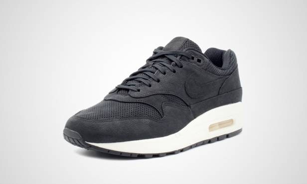 Air max 1 pinnacle 2025 black sail