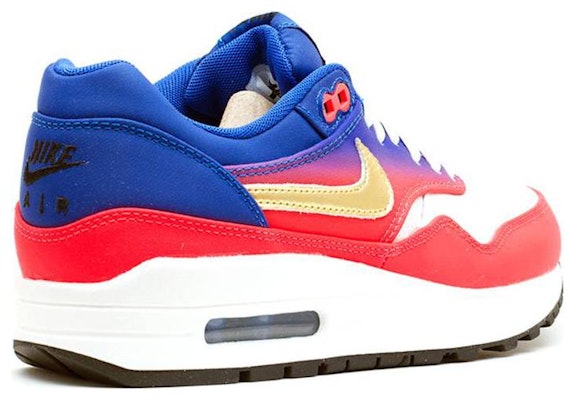 (W) Nike Air Max 1 Premium 'Magista Pack' Sepatu Pria 454746-105 Lookbook (W) Nike Air Max 1 Premium 'Magista Pack' Sepatu Pria 454746-105