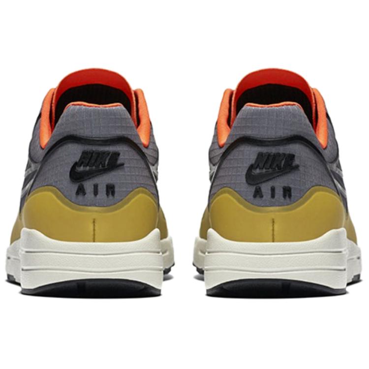 Lookbook (W) 나이키 에어 맥스 1 울트라 2.0 (라이트 본) 881103-001